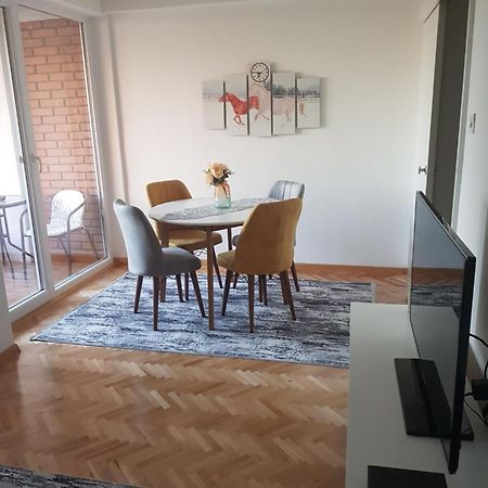 Miro'S Place Skopje Zewnętrze zdjęcie