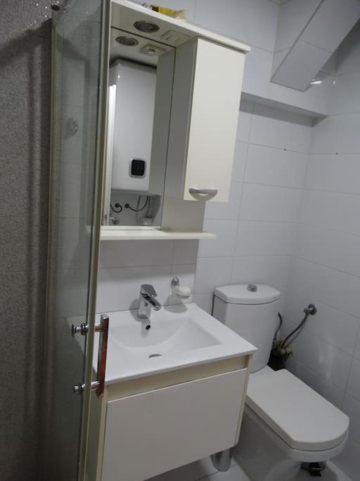 Miro'S Place Skopje Zewnętrze zdjęcie
