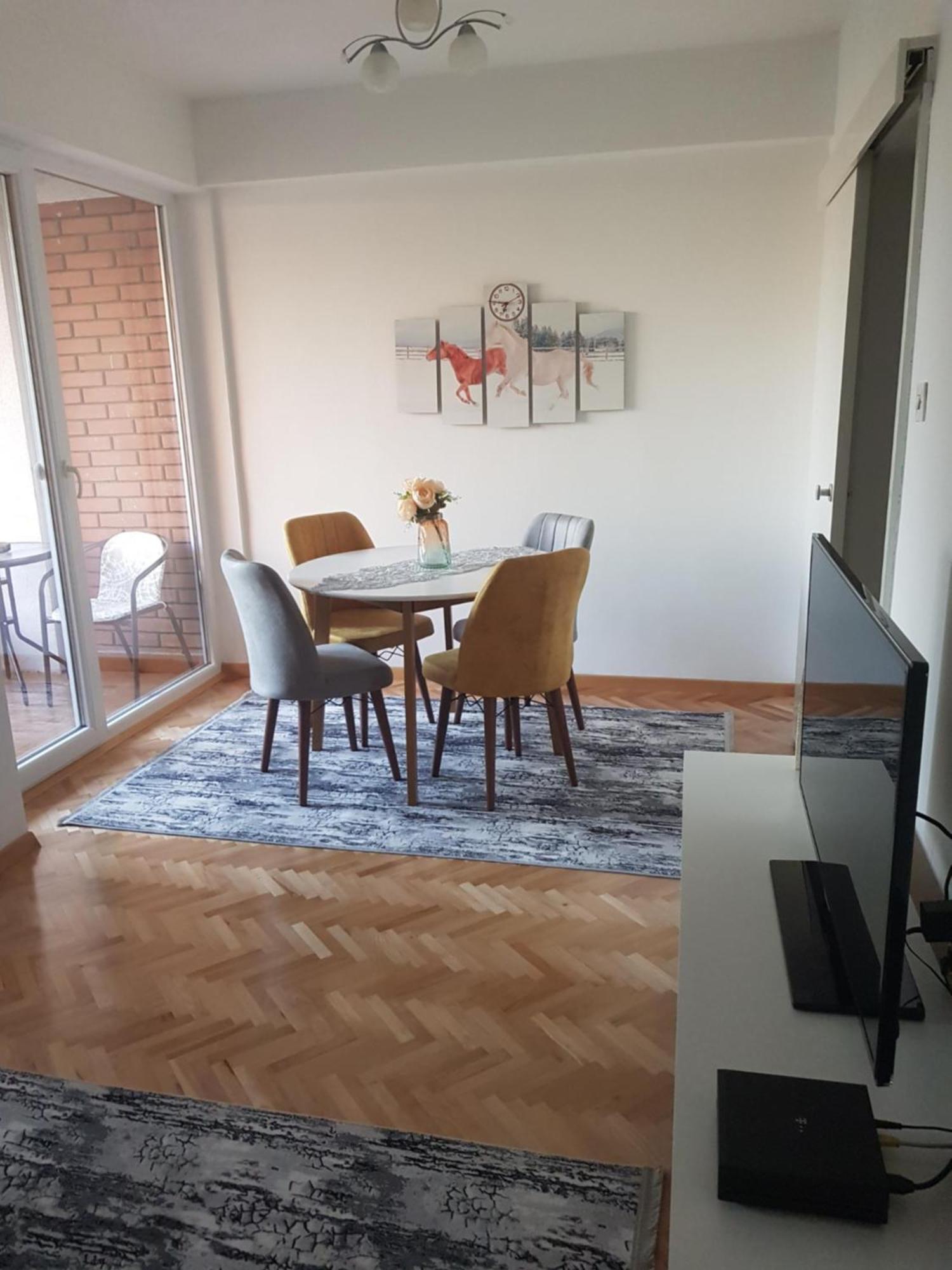 Miro'S Place Skopje Zewnętrze zdjęcie
